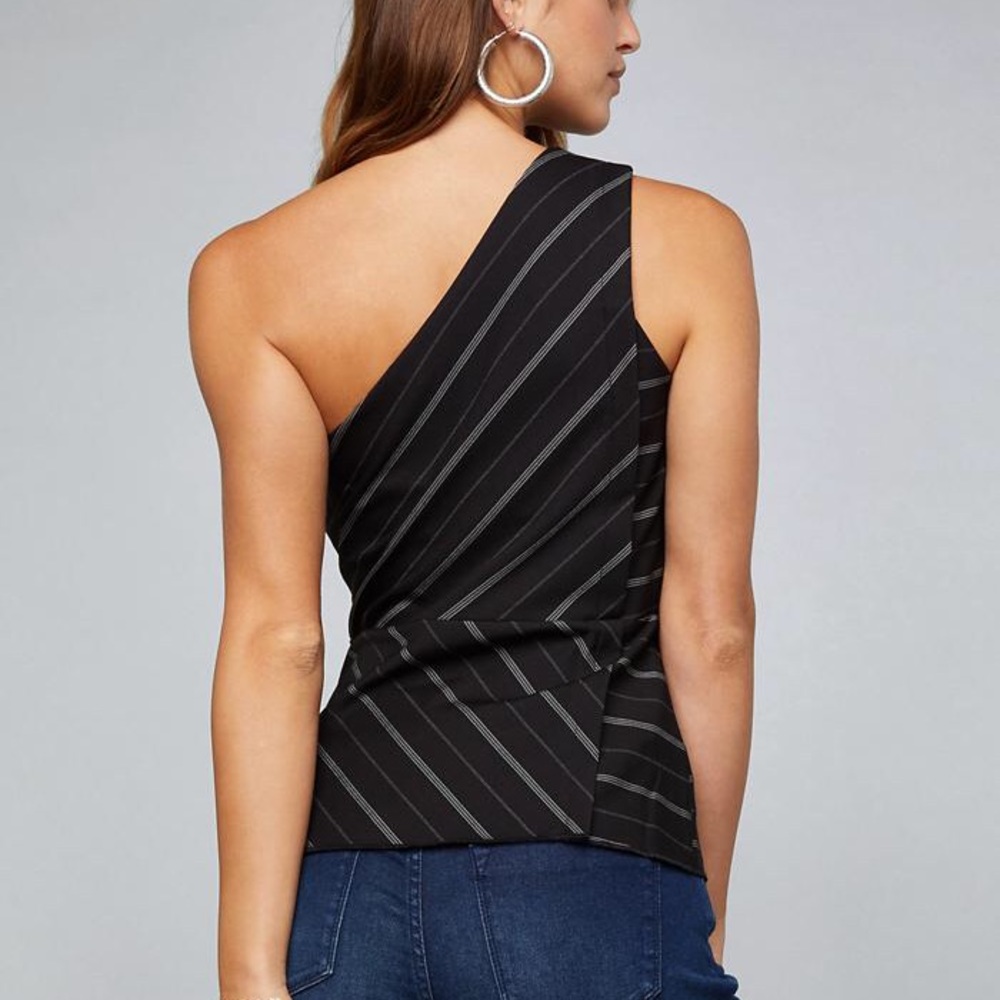 Bebe one shoulder top